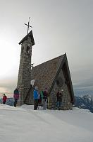 Salita a Cima Paré (1642 m.) da Rovetta a pestare un po' di neve con gli amici del PieroWeb domenica 6 dicembre 2009  - FOTOGALLERY